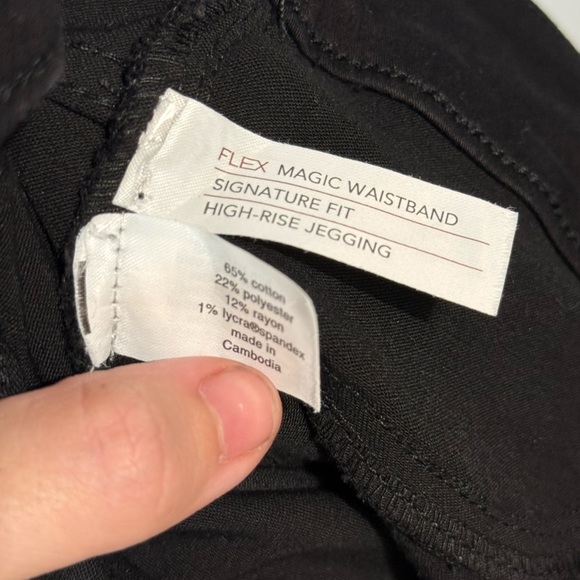 Lane Bryant Flex Magic Waistband Signature Fit High Rise Jegging Black Plus  28 - Picture 8 of 9